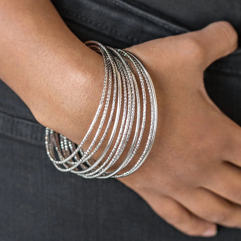 ❤️‍🔥5/$25❤️‍🔥 Bangle Babe Silver Bracelet